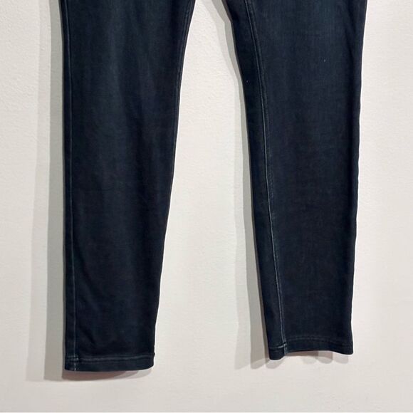 Hue | Women’s Ultra Soft Navy Blue Denim High Waist Skimmer Leggings Dark Wash - Picture 7 of 14